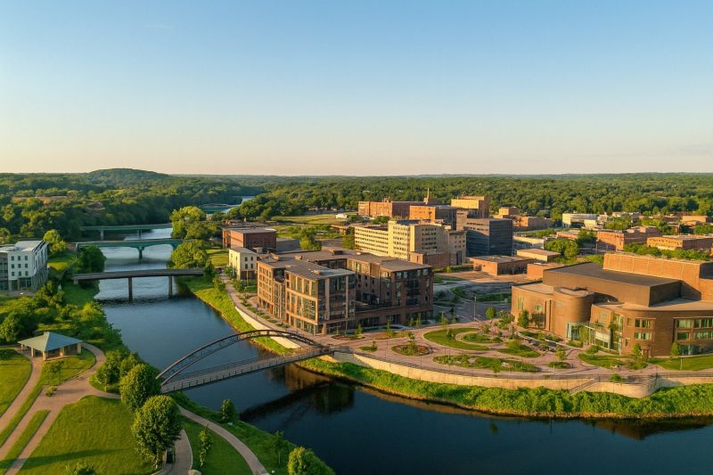 Best Foundation Lifting pros in Eau Claire, WI